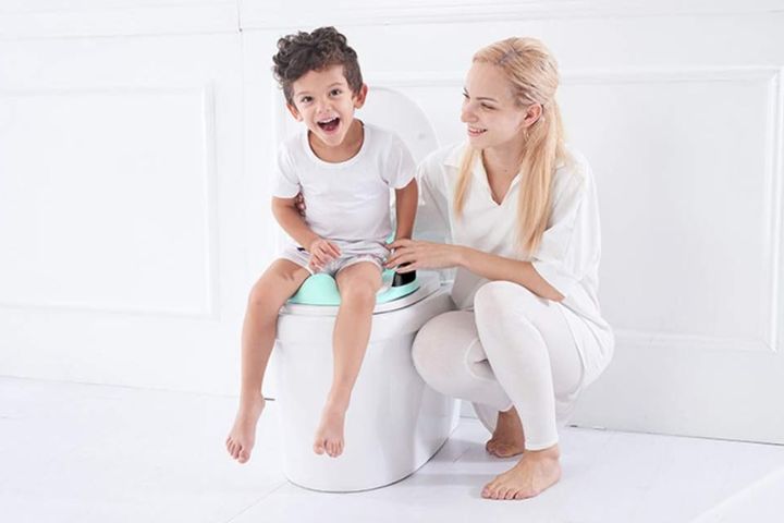 خرید تبدیل توالت فرنگی بزرگسال به کودک: چگونه انتخاب مناسبی داشته باشیم؟