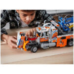 لگو تکنیک مدل Heavy-duty Tow Truck کد 42128
