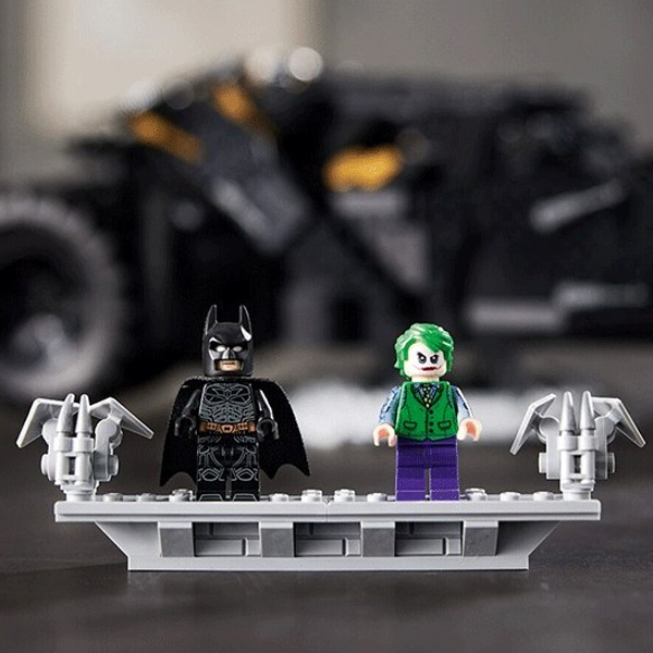 لگو سوپر هیرو مدل Batmobile™ Tumbler کد 76240