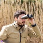 دوربین دوچشمی برسر مدل Wave 1042