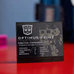 لگو سری آیکون مدل Optimus Prime کد 10302