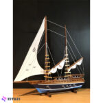 ماکت کشتی چراغ دار لاپیدار Lapidaria Illuminated Wooden Ship Model with Sails