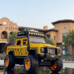 ماکت ماشین مدل LandRover Defender Camel Cup