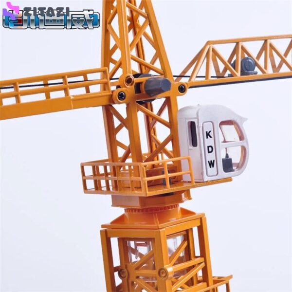 اسباب بازی کا دی دبلیو مدل Tower Slewing Crane 1/50