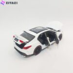 ماشین بازی مدل تویوتا camry 2023