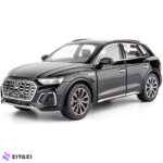 ماکت ماشین مدل Audi Q5 SUV
