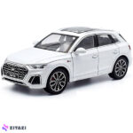ماکت ماشین مدل Audi Q5 SUV