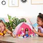 مجموعه بازی باربی مدل Barbie Malibu And Brooklyn Camp کد HGC18