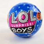 عروسک سوپرایزی پسرانه LOL آبی