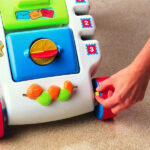 واکر لیتل تیکس مدل Little Tikes Wide Tracker