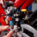 لگو تکنیک مدل Ducati Panigale V4 S Motorcycle کد 42202