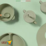 لیوان آموزشی سیلیکونی دوکاره اله‌له با دسته و نی رنگ سبز
