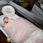 ست خواب ۶ تکه کودک اله‌له مدل Space رنگ پودری (صورتی ملایم)