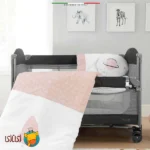 ست خواب ۶ تکه کودک اله‌له مدل Space رنگ پودری (صورتی ملایم)