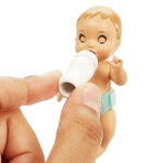 عروسک باربی با شغل پرستار کودک Skipper Babysitter کد HJY33