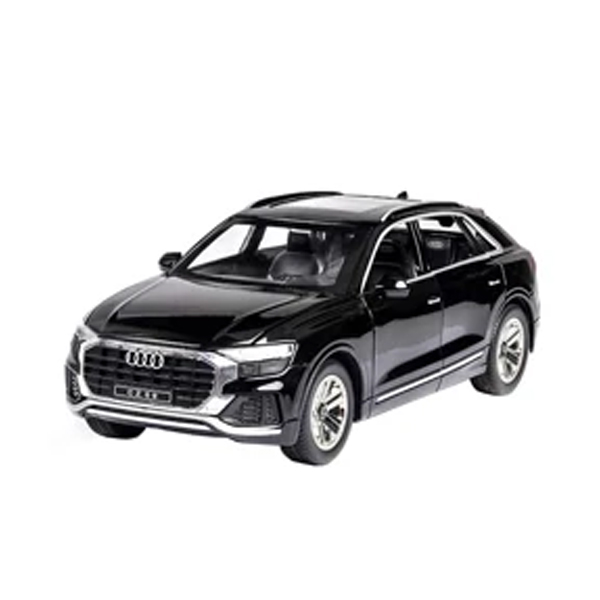 ماکت ماشین مدل Audi Q8