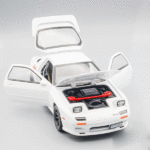 ماکت ماشین عقبکش مدلMazda RX7 مقیاس 1:24