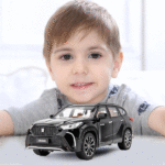 ماکت ماشین عقبکش مدل Toyota Crown Kluger مقیاس 1:24
