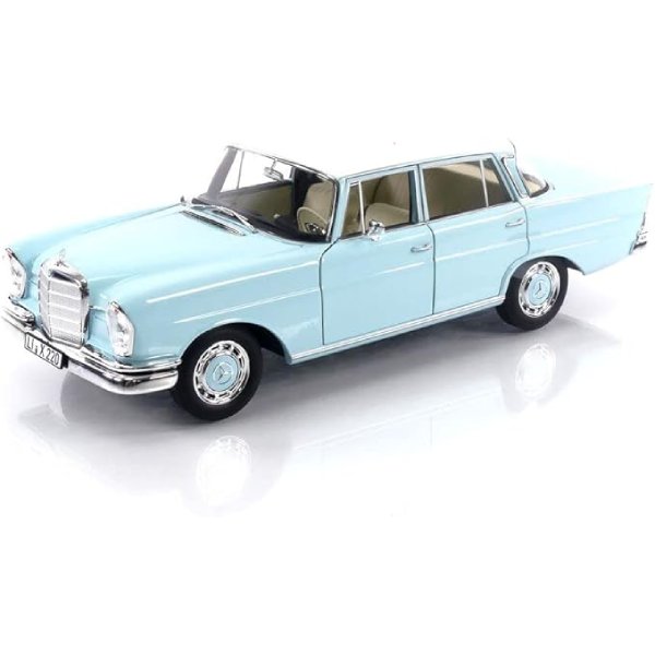 ماکت ماشین Mercedes Benz WED 220 S برند Norev