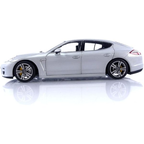 ماکت ماشین  Porsche Panamera Turbo 2009 برند Norev