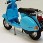 ماکت فلزی موتورسیکلت وسپا PX125 1:12
