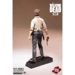 اکشن فیگور مکفارلن تویز مدل ریک گرایمز از سریال The Walking Dead