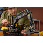 لگو سری تکنیک مدل Volvo EC500 Hybrid Excavator کد 42215