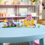لگو سری Gabby's Dollhouse مدل Sweet Treat Mountain & Kitty Garden کد 11205