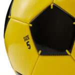 توپ فوتبال کیپستا مدل First Kick
