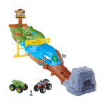 کیت بازی مانستر تراکس هات ویلز مدل Wreckin' Raceway