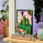 لگو سری Wicked مدل Emerald City Wall Art کد 75685
