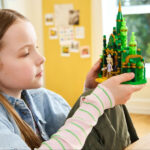 لگو سری Wicked مدل Emerald City & Kiamo Ko Castle کد 75689