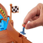 کیت بازی مانستر تراکس هات ویلز مدل Wreckin' Raceway