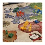 بازی فکری هاسبرو مدل Risk Military Strategy Game