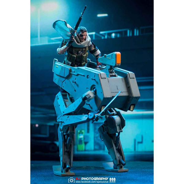 اکشن فیگور سالید اسنیک متال گیر Metal Gear Solid Snake The Phantom