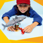 لگو سری کریتور مدل Fierce Shark with a Treasure Chest کد 31381