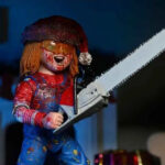 اکشن فیگور Chucky Holiday Edition Ultimate