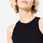 تاپ ورزشی زنانه دامیوس مدل Crop Top