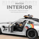ماکت عقبکش مدل مرسدس بنز AMG GT Safety Car