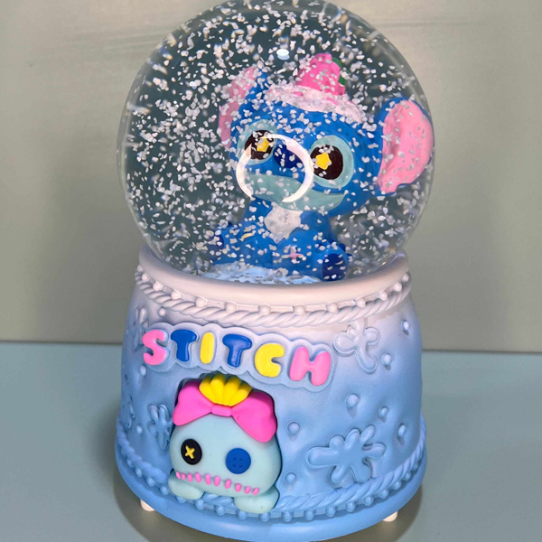 گوي برفی موزيكال و نورانی مدل Stitch