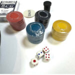 بسته 100 عددی ژتون پلاستیکی پنج بازی همراه با جعبه فلزی مدل Poker Chips Case