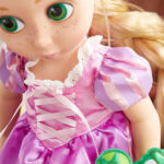 عروسک دیزنی مدل Rapunzel Animator Collection Doll