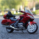 ماکت موتورسیکلت Honda Gold Wing مقیاس 1:12 برند Welly - Image 4