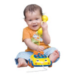 تلفن چرخ دار کشیدنی زرد وین فان کد 000663