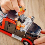 لگو سری سیتی مدل F1® Display Truck with Audi F1® Race Car کد 60493