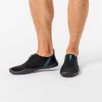 کفش آبی بزرگسال دکتلون مدل Aquashoes 120