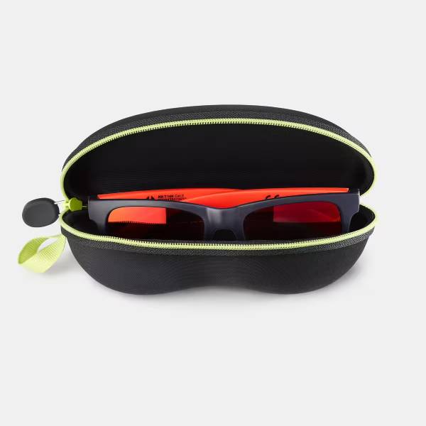 کیف عینک آفتابی کودکان دکتلون مدل Case 560