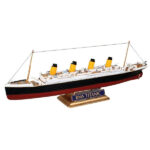 ماکت کشتی ریول مدل Titanic مقیاس 1:1200 کد 65804