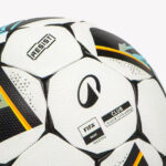 توپ فوتبال سایز 5 کیپستا مدل Club Ball Resist FIFA