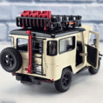 ماکت ماشین آفرود Motor Max مدل تویوتا لندکروزر FJ40